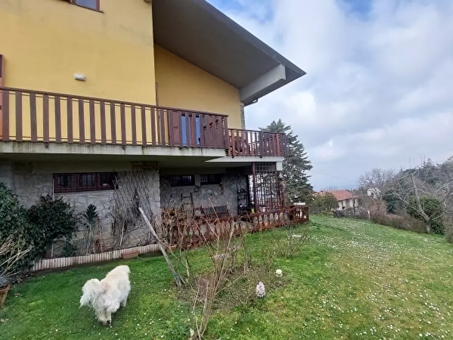 Immagine 11 di Villa in vendita  in loc. Torrino 5/C a Arezzo