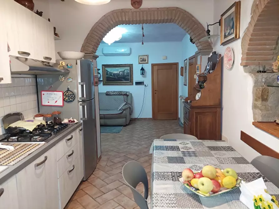 Immagine 3 di Appartamento in vendita  in Policiano 123 a Arezzo