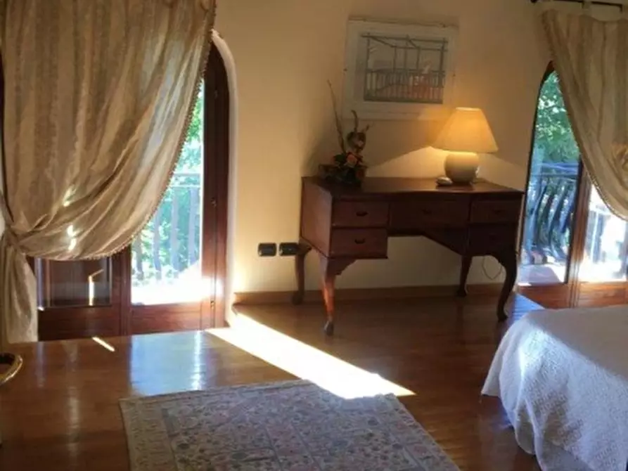 Immagine 11 di Villa in vendita  in loc. Chiaveretto 1 a Arezzo