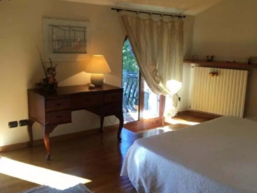 Immagine 10 di Villa in vendita  in loc. Chiaveretto 1 a Arezzo
