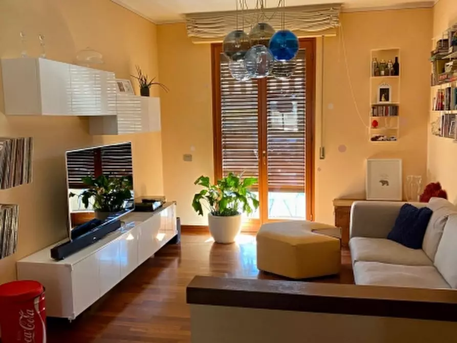 Immagine 2 di Appartamento in vendita  in Viale Giotto 140 a Arezzo