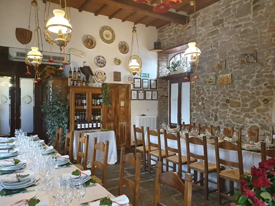 Immagine 1 di Bar / Ristorante in vendita  in loc. Monte S. Savino a Monte San Savino