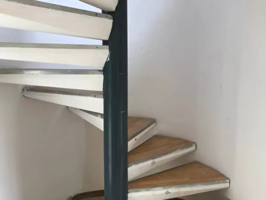 Immagine 11 di Ufficio in affitto  in Via tanucci a Arezzo