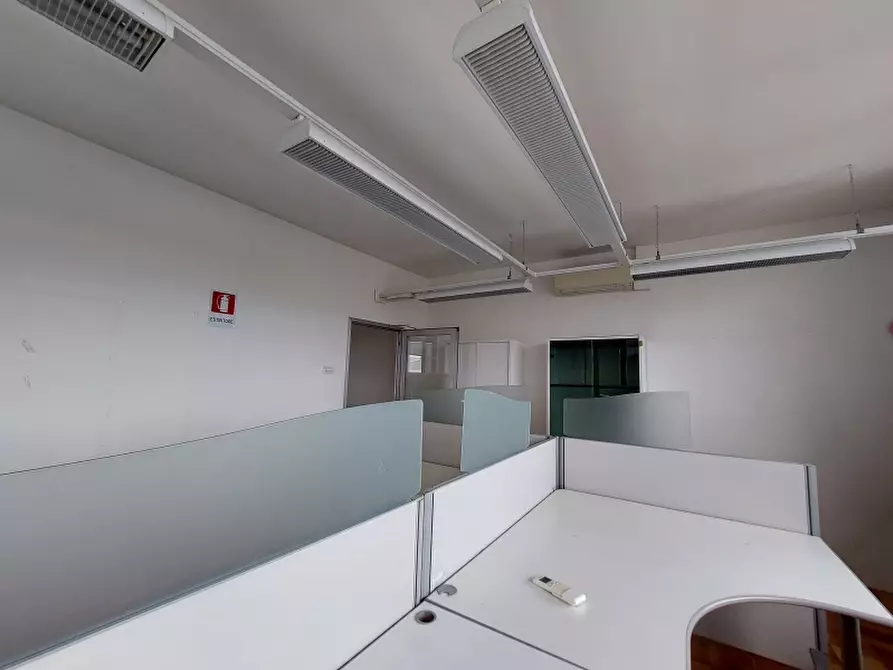 Immagine 5 di Ufficio in affitto  in via Calamandrei 91 a Arezzo