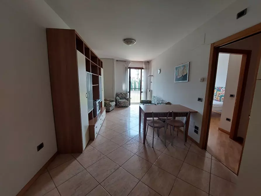 Immagine 1 di Appartamento in affitto  in Via Schiapparelli a Arezzo