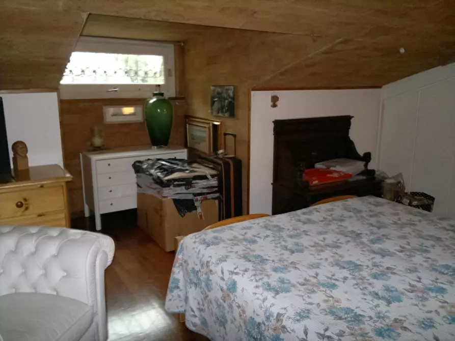 Immagine 7 di Villa in vendita  in loc. Santa Flora 6 a Arezzo