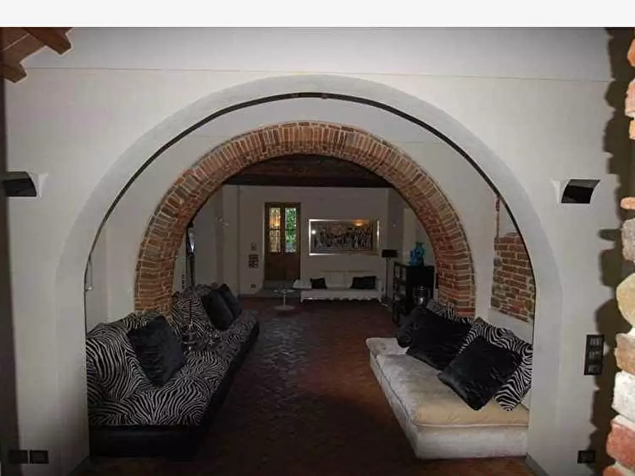 Immagine 7 di Villa in vendita  in loc. Castelluccio 1 a Arezzo