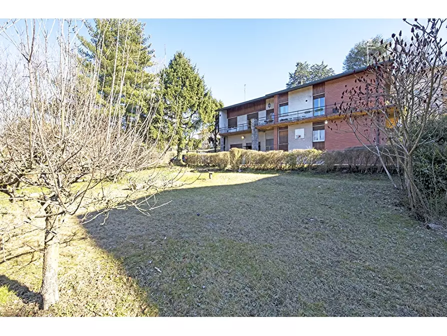 Immagine 29 di Villa in vendita  in Via Conte Ludovico 3 a Castiglione Olona