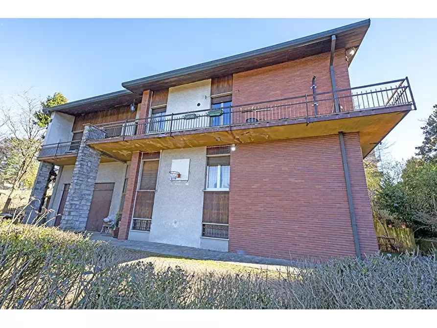 Immagine 32 di Villa in vendita  in Via Conte Ludovico 3 a Castiglione Olona