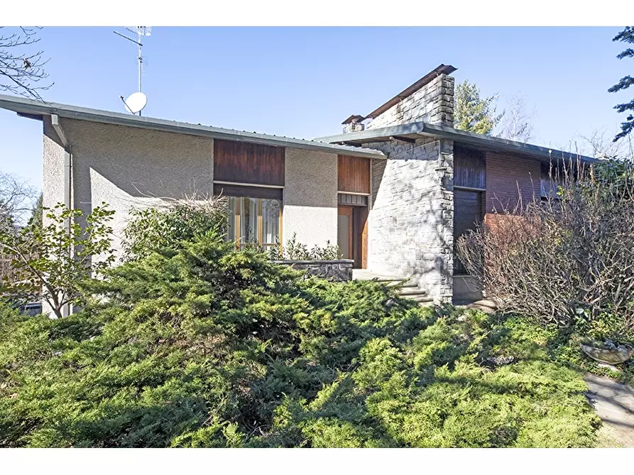 Immagine 30 di Villa in vendita  in Via Conte Ludovico 3 a Castiglione Olona