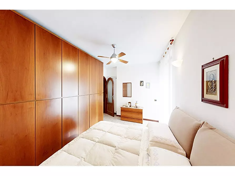 Immagine 9 di Villa in vendita  in Via San Michele 21 a Venegono Inferiore