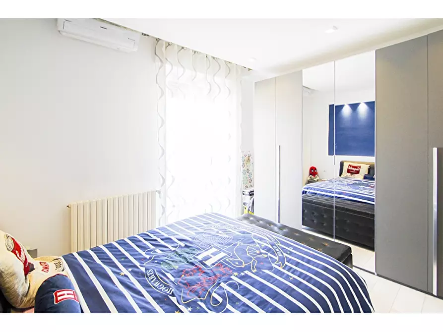 Immagine 7 di Appartamento in vendita  in Via Isola Borromeo 14 a Malnate