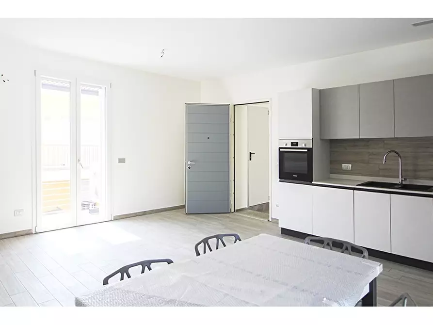 Immagine 2 di Appartamento in vendita  in Via Pasubio a Castiglione Olona