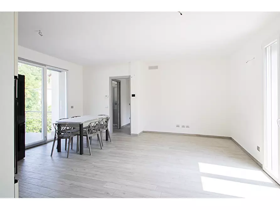 Immagine 3 di Appartamento in vendita  in Via Pasubio a Castiglione Olona