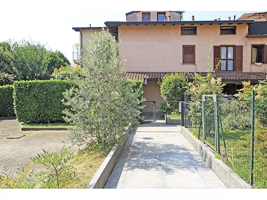 Immagine 16 di Appartamento in vendita  in Via Filippo Turati 14 a Castiglione Olona