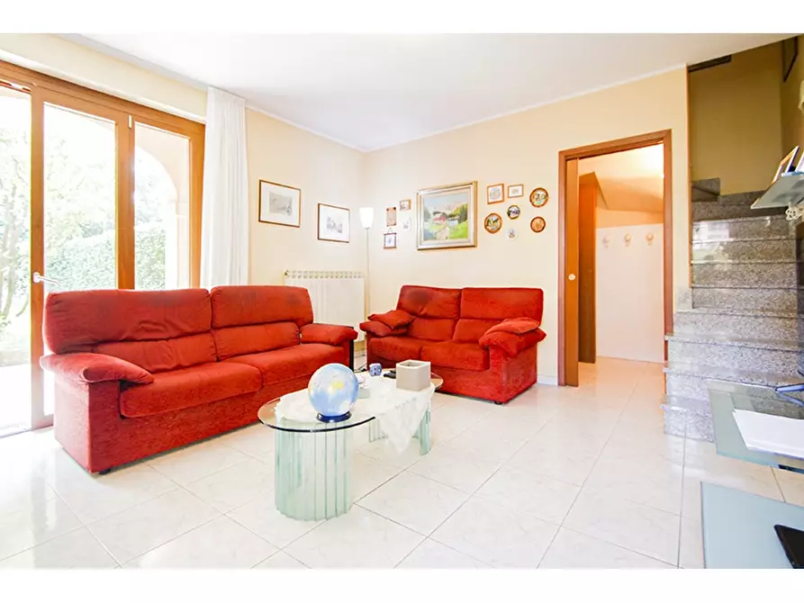 Immagine 2 di Appartamento in vendita  in Via Filippo Turati 14 a Castiglione Olona