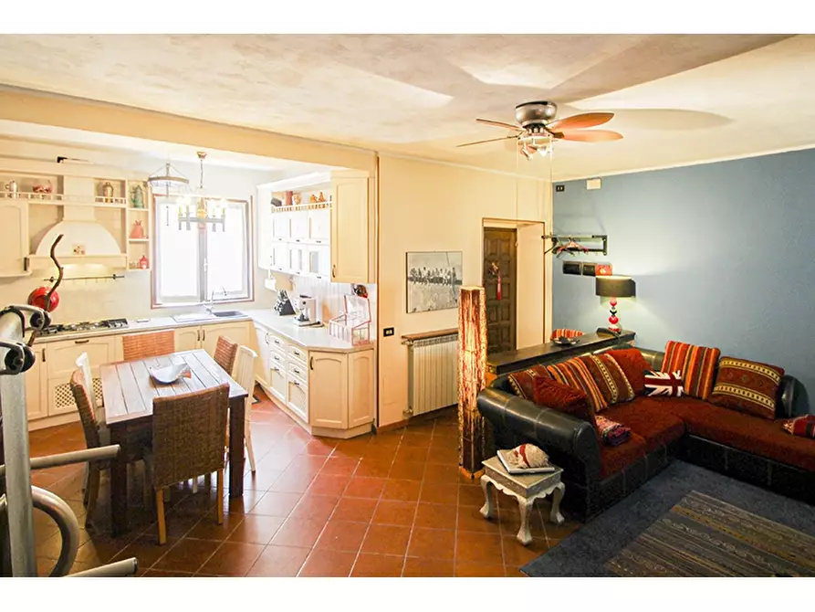 Immagine 1 di Appartamento in vendita  in Via Monte Cengio 7 a Castiglione Olona