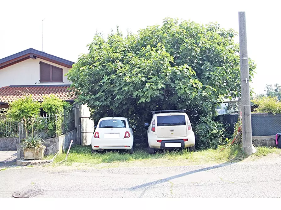 Immagine 17 di Appartamento in vendita  in Via Monte Cengio 7 a Castiglione Olona