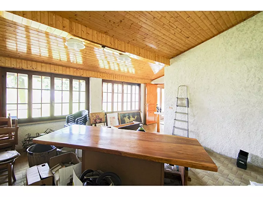 Immagine 9 di Villa in vendita  in Via Del Bragello 4 a Vedano Olona