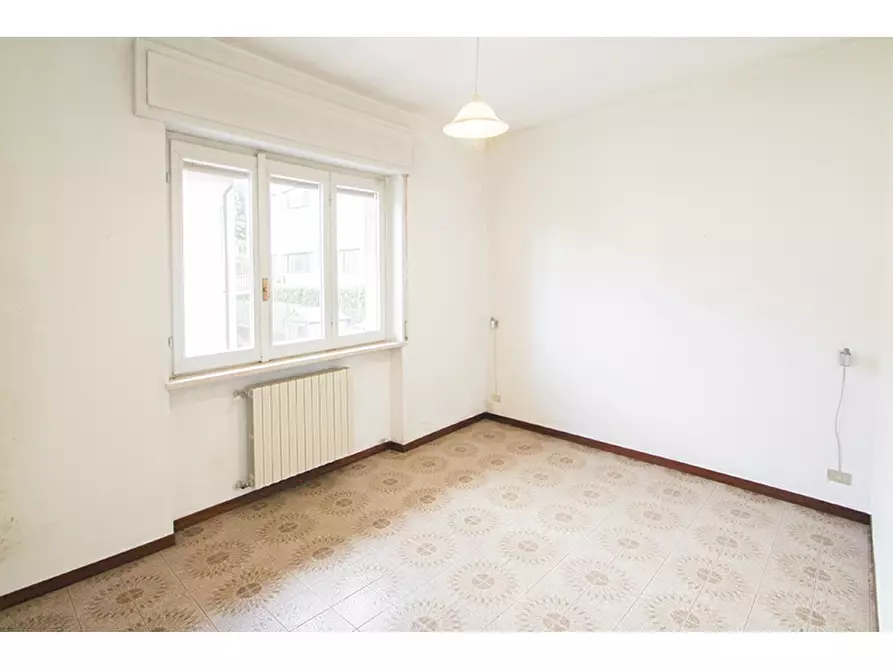 Immagine 16 di Villa in vendita  in Via Del Bragello 4 a Vedano Olona