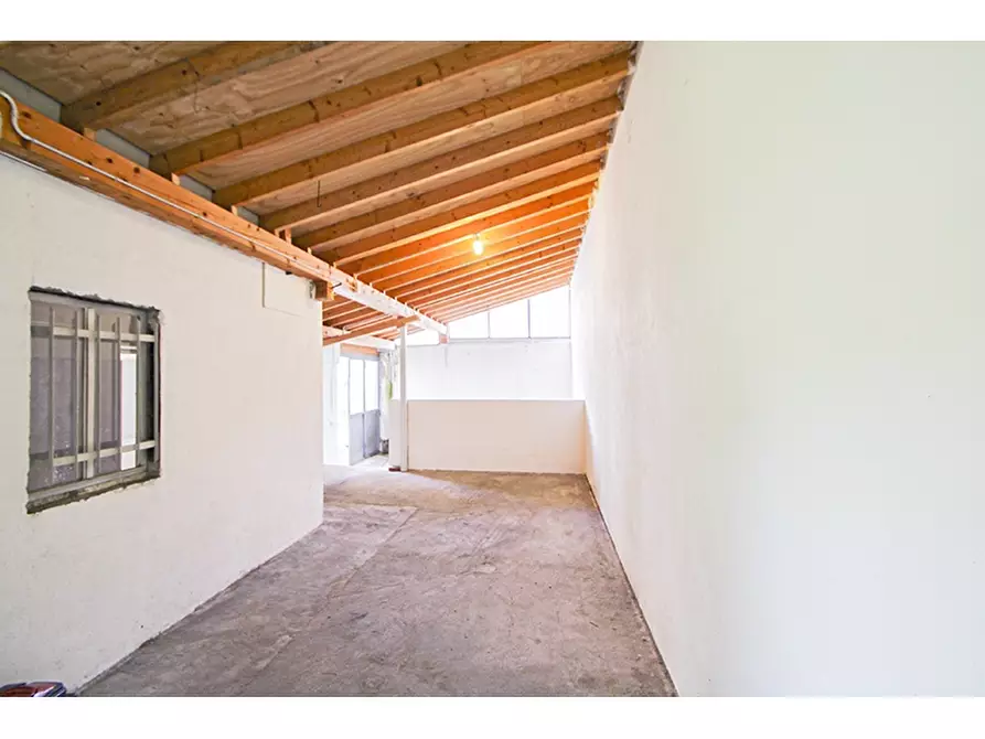 Immagine 11 di Villa in vendita  in Via Del Bragello 4 a Vedano Olona