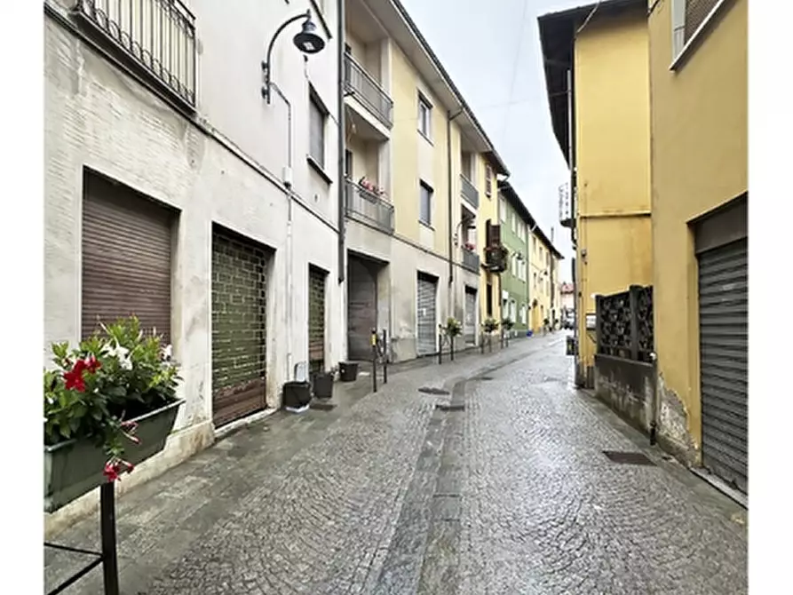 Immagine 7 di Negozio in vendita  in Via IV Novembre 14 a Gornate-Olona