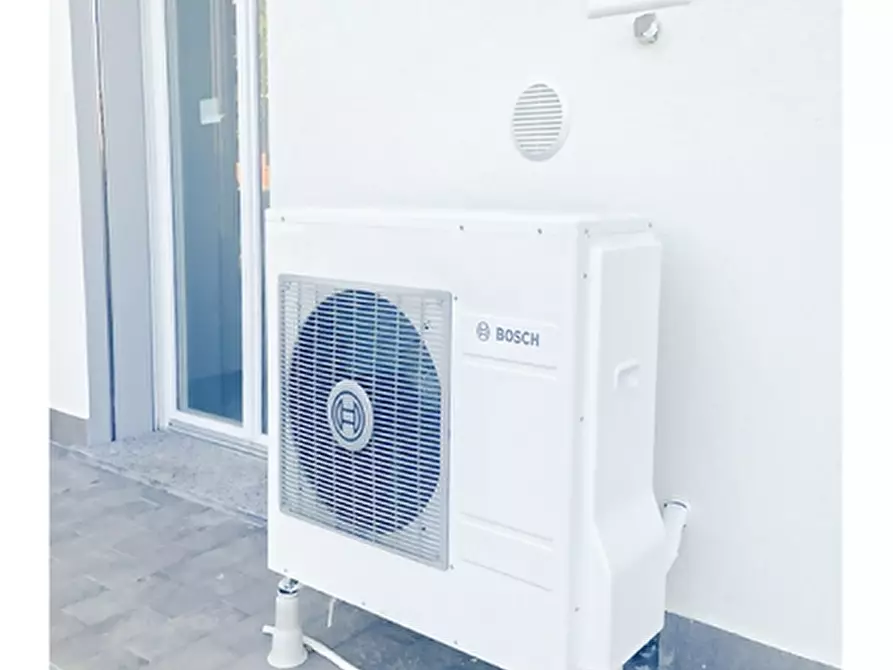 Immagine 15 di Appartamento in vendita  in Via Petrarca a Castiglione Olona