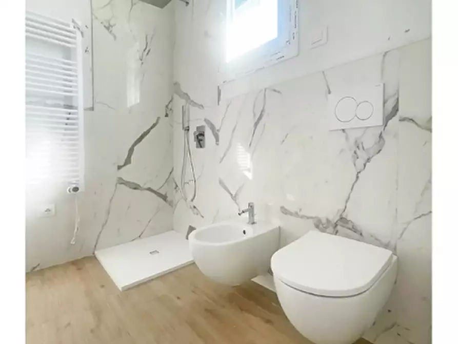 Immagine 27 di Appartamento in vendita  in Via Petrarca a Castiglione Olona