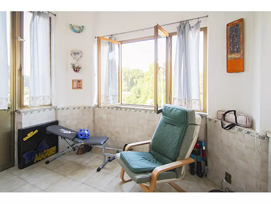 Immagine 6 di Villa in vendita  in Via Leonardo Da Vinci 25 a Venegono Superiore