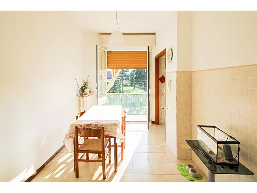 Immagine 9 di Villa in vendita  in Via Leonardo Da Vinci 25 a Venegono Superiore