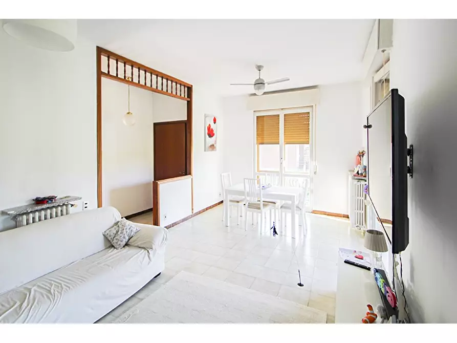 Immagine 7 di Villa in vendita  in Via Leonardo Da Vinci 25 a Venegono Superiore