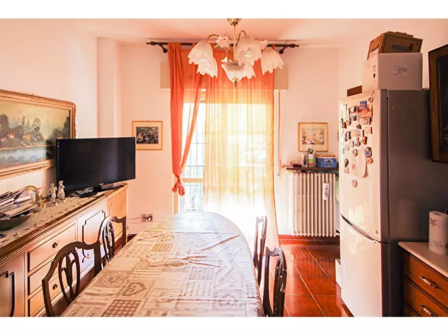 Immagine 29 di Villa in vendita  in Via Leonardo Da Vinci 25 a Venegono Superiore