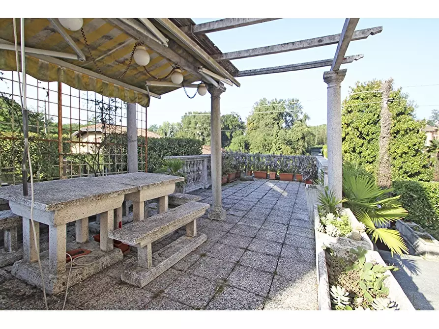Immagine 34 di Villa in vendita  in Via Leonardo Da Vinci 25 a Venegono Superiore