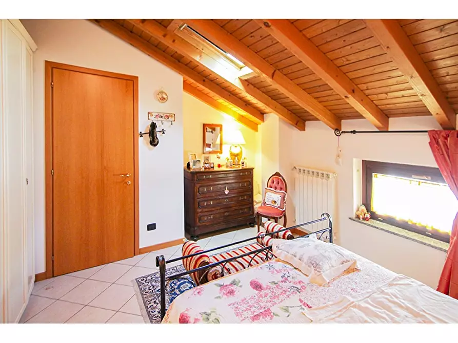 Immagine 19 di Villetta a schiera in vendita  in Via Luigi Settembrini 25/C a Malnate