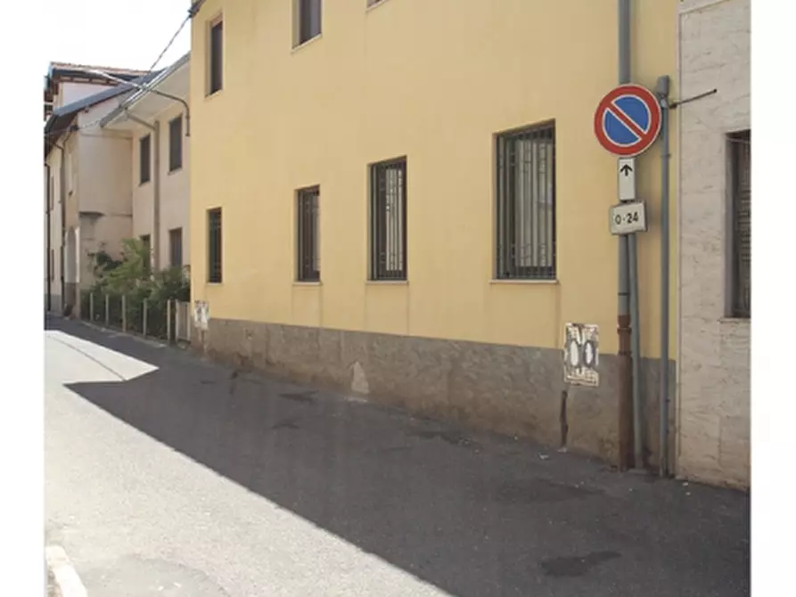 Immagine 16 di Appartamento in vendita  in Via Alessandro Manzoni 21 a Venegono Inferiore