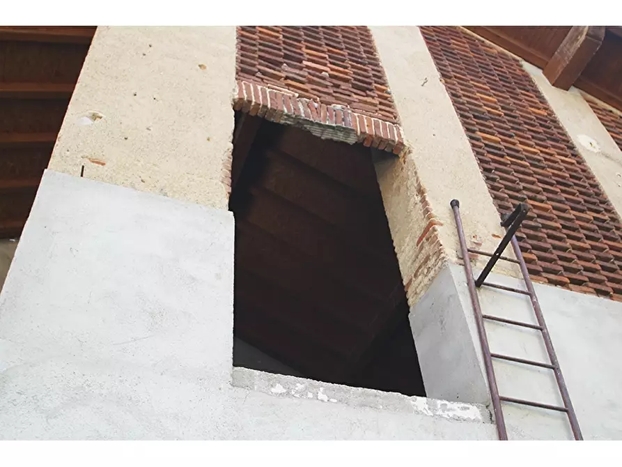 Immagine 3 di Rustico / casale in vendita  in Via Alessandro Manzoni 21 a Venegono Inferiore