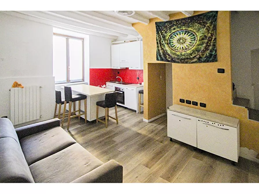 Immagine 2 di Appartamento in vendita  in Via Santa Caterina 7 a Castiglione Olona