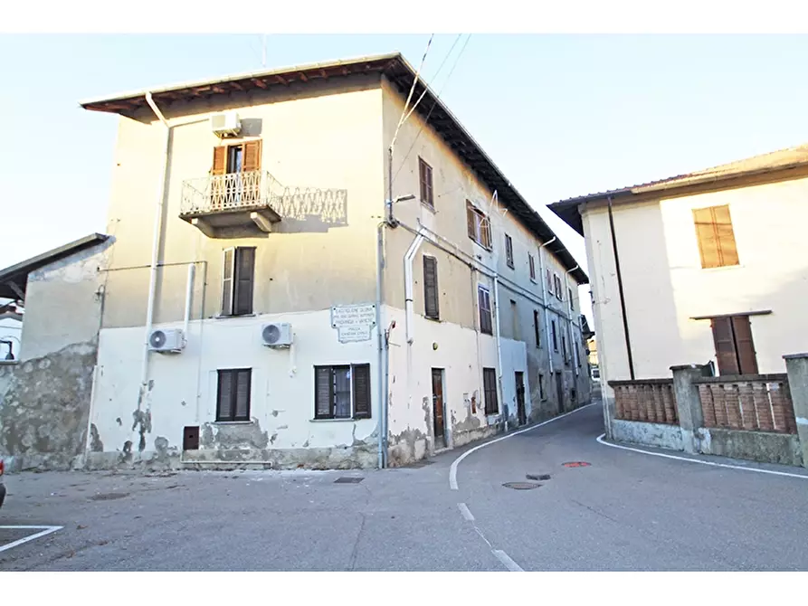 Immagine 9 di Appartamento in vendita  in Via Santa Caterina 7 a Castiglione Olona