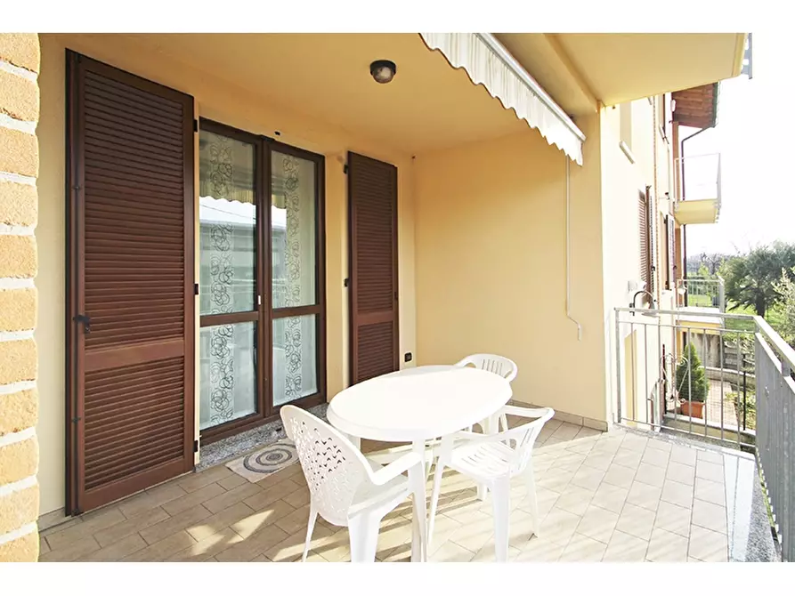 Immagine 18 di Villa in vendita  in Via Vecchia Milanese 26 a Venegono Inferiore