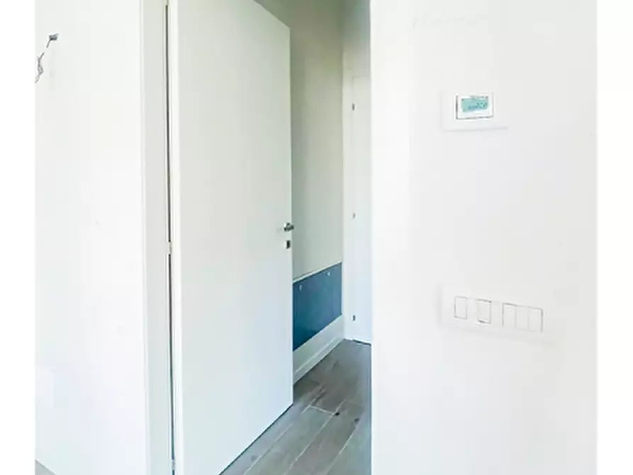 Immagine 17 di Villa in vendita  in Via Petrarca a Castiglione Olona