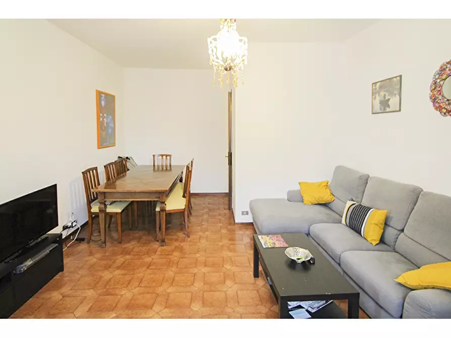 Immagine 3 di Appartamento in vendita  in Via Brenta 5 a Castiglione Olona