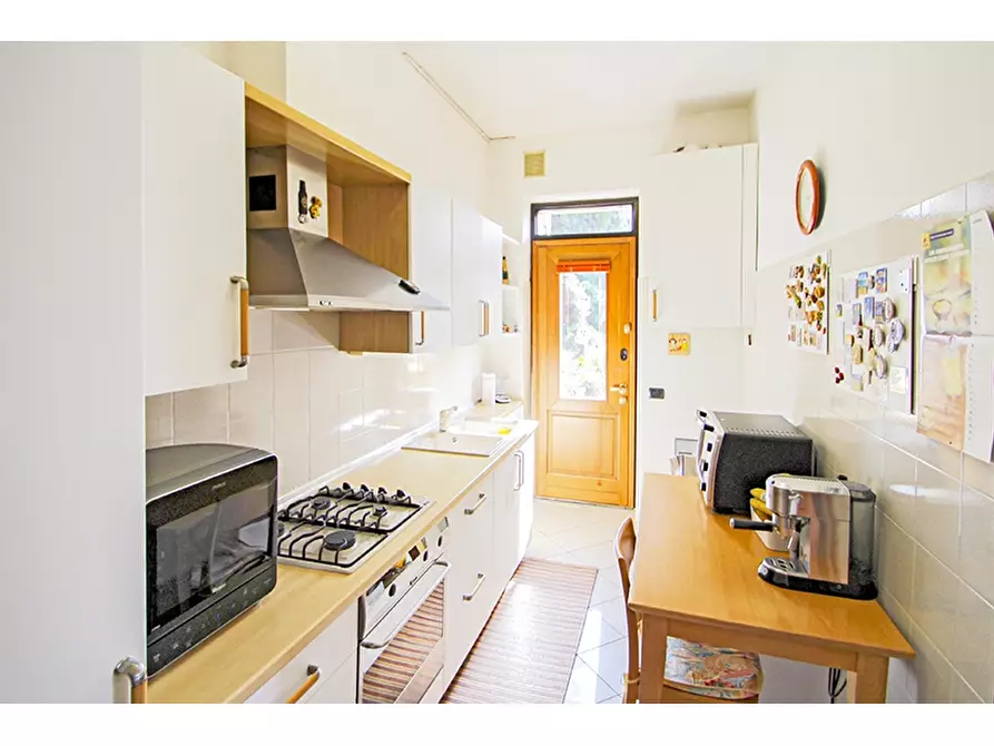 Immagine 6 di Villa in vendita  in Via Melette 11 a Castiglione Olona