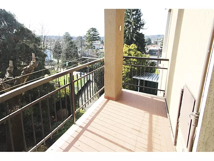 Immagine 30 di Villa in vendita  in Via Melette 11 a Castiglione Olona