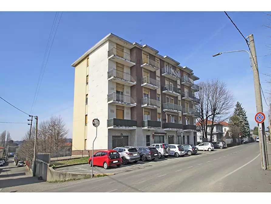 Immagine 22 di Appartamento in vendita  in Via Monte Cimone 6 a Castiglione Olona