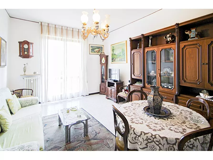 Immagine 4 di Appartamento in vendita  in Via Monte Cimone 6 a Castiglione Olona