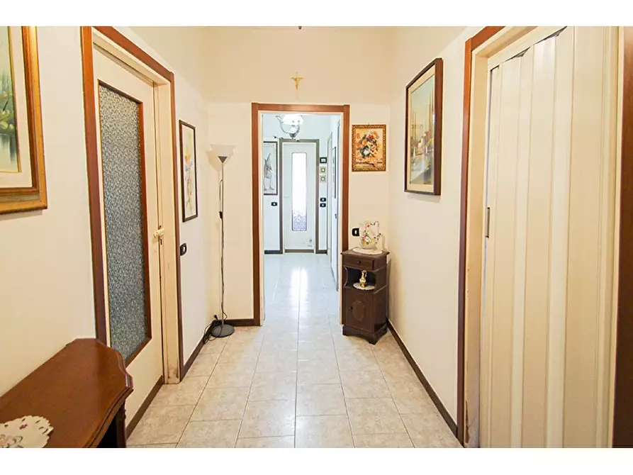 Immagine 13 di Appartamento in vendita  in Via Monte Cimone 6 a Castiglione Olona