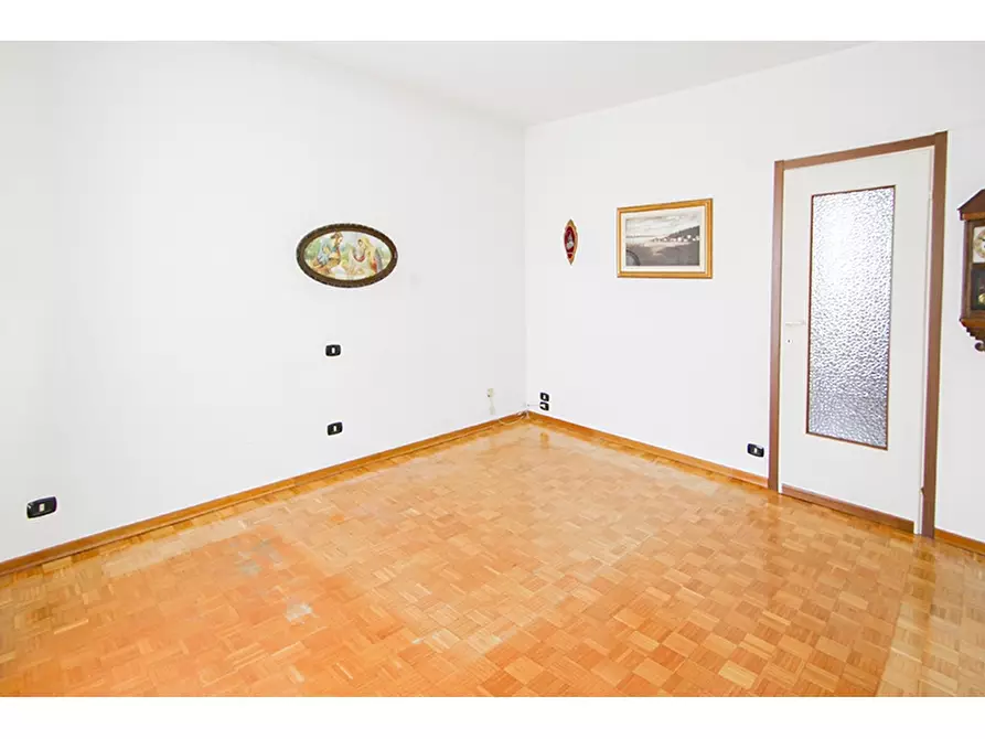 Immagine 8 di Appartamento in vendita  in Via Monte Cimone 6 a Castiglione Olona