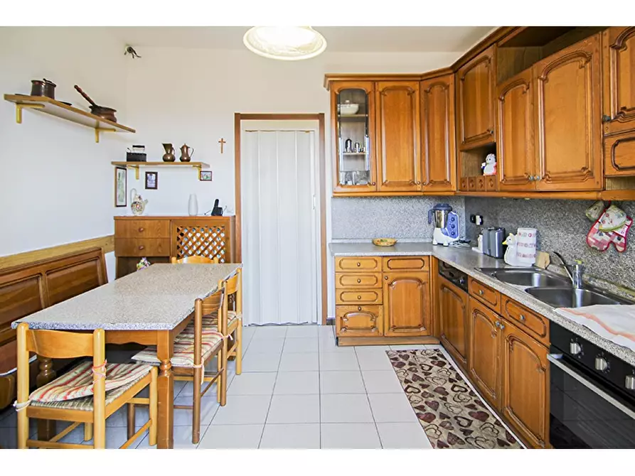 Immagine 3 di Appartamento in vendita  in Via Monte Cimone 6 a Castiglione Olona