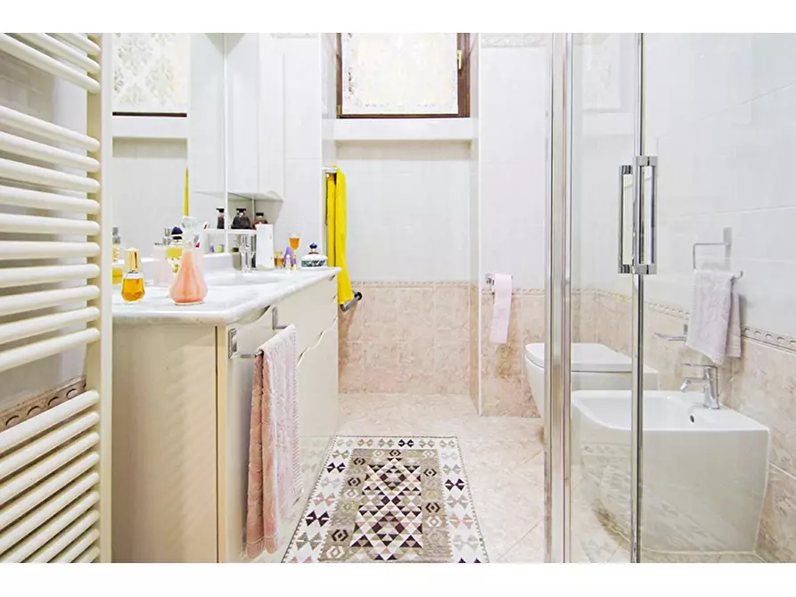 Immagine 12 di Appartamento in vendita  in Via Antonio Gramsci 1 a Castiglione Olona