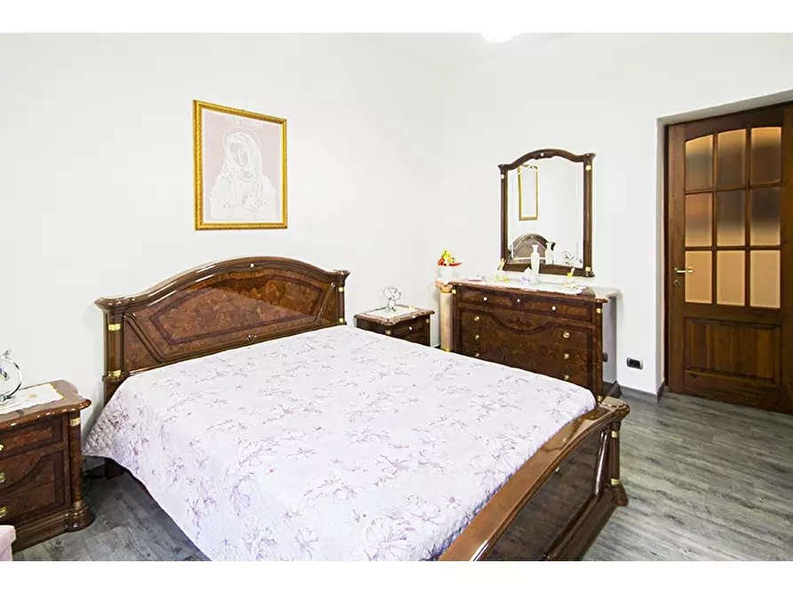 Immagine 10 di Appartamento in vendita  in Via Antonio Gramsci 1 a Castiglione Olona